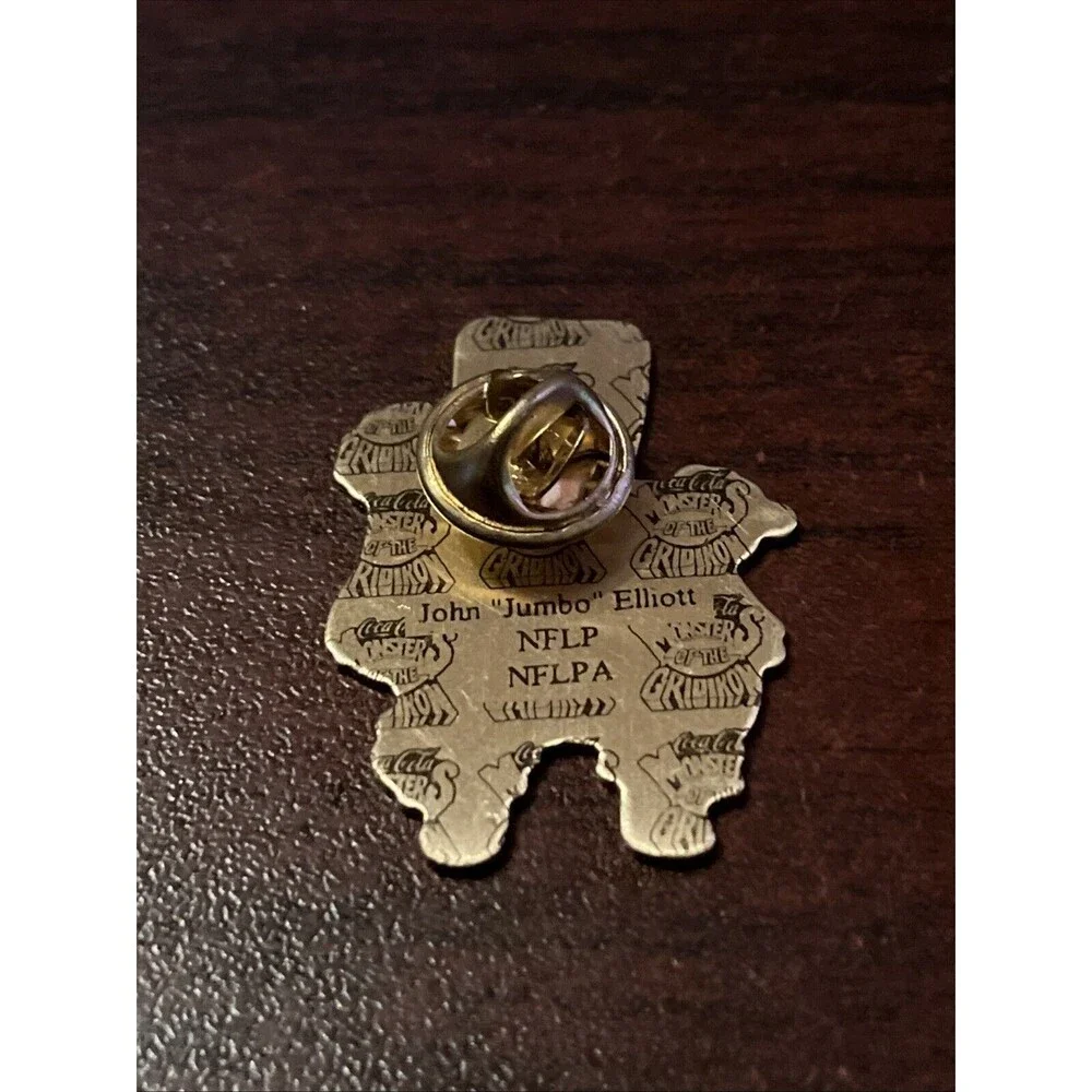 Vintage Coca-Cola NFL Monsters Of The‎ Gridiron John “Jumbo” Elliott Pin